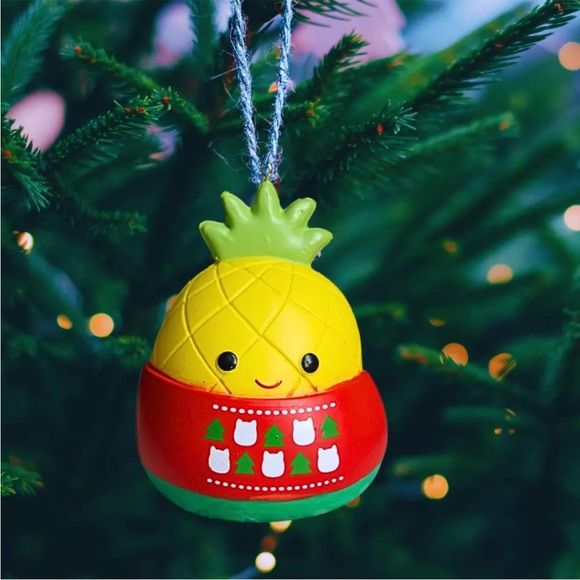 Squishmallows Maui the Pineapple Christmas Decoration, Tree Ornament Kurt Adler - Picture 8 of 8